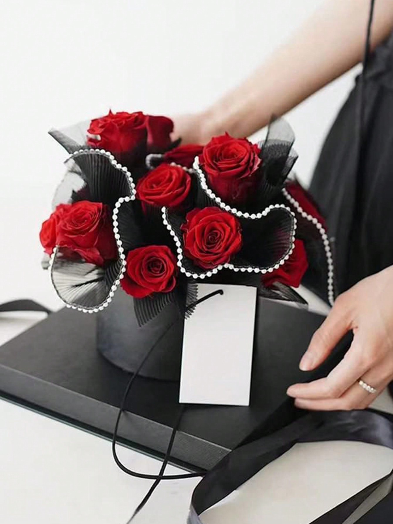 4Yards Sahte İnci Kenarlı Çiçe - Florist Supply Paper incelemesi ve fiyatı